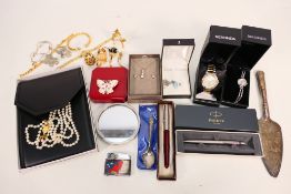 A mixed lot of collectable to include: A boxed and cased presentation 3 strand faux pearl necklace