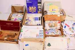A collection of first day covers and similar to include Forth Road Bridge 1964 and other,