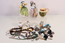 Lot comprising ceramics to include Nao,