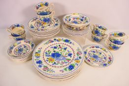 A quantity of Masons Regency pattern dinner and tea wares comprising cups, saucers, 10