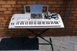 A Yamaha electronic keyboard, model PSR-