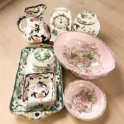 A Masons Chartreuse quartz mantel timepiece, matching ginger jar,