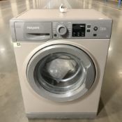 A Hotpoint 7kg washing machine.