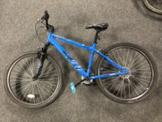 An Apollo Phaze bike, frame 16