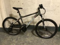 A Carrera Vengeance bike, frame 17