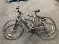 A Carrera Crossfire Two bike, frame 21.5