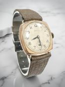 A 9ct yellow gold gentleman's Rotary wristwatch