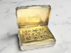 A Victorian silver vinaigrette, George Unite, Birmingham 1868, width 37mm.