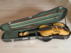 A Chinese lark violin, back 14