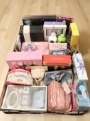 Assorted cosmetic sets,