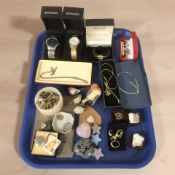 Two gent's Sekonda wristwatches, a lady's Accurist wristwatch, various costume jewellery,
