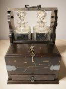 An EPNS mounted decanter box, width 28 cm.
