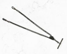 A silver Albert chain with T-bar, length 36 cm. CONDITION REPORT: 26.1g.