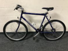 A Raleigh Frontier off-road bike, frame 22