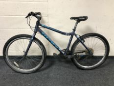 A Carrera Axle bike, frame 18