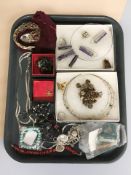 Assorted costume jewellery, herringbone link necklaces, eastern items,