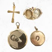 A 9ct gold crucifix pendant,