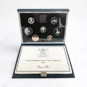 A United Kingdom 1987 proof coin collection set, with certificate of authenticity.