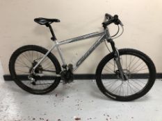 A Carrera Vulcan bike, frame 18