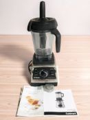 A Vitamix Professional Series 750 blender.