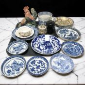 A 19th century transfer printed blue and white tankard, Chinese ceramic figure of two roosters,