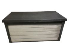 A Keter plastic garden storage box, 151 cm x 72 cm x 72 cm.