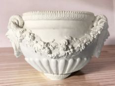 A classical-style concrete wall planter, width 46 cm.