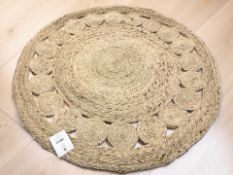 Natural Nova jute circular rug, 120cm by