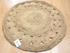 Natural Nova jute circular rug, 120cm by