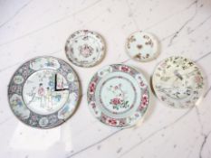 A Chinese famille rose shallow bowl decorated with chrysanthemum blossom, Qianlong, 18th century,