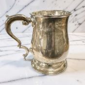 A George VI silver tankard, Chester 1936, height 12.