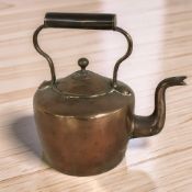 A Victorian copper kettle, height 23 cm.