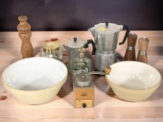 Two Mason Cash & Co kitchen mixing bowls, salt and pepper grinders, coffee grinder,