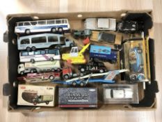 Vintage and modern die cast models including Corgi, Lesney, etc.