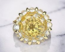 A gilt metal cluster dress ring set with 5.