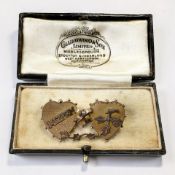 A Victorian 9ct gold double-heart shaped Mizpah brooch,