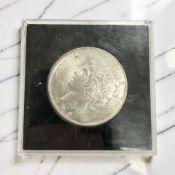A 1923 United States of America Silver Dolar Coin, 26.8 g, cased.
