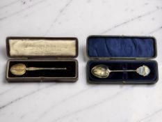 A Silver Souvenir Copy of the Annointing Spoon to be Used at The Coronation of Edward VII 26 June