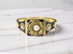 A 19th century 18ct gold, black enamel and split pearl memorial ring,