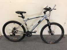 A GT Aggressor XC.2 bike, frame 19".