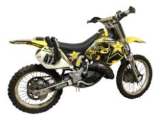 A 1998/1999 Suzuki RM125 Evo, 2-Stroke,