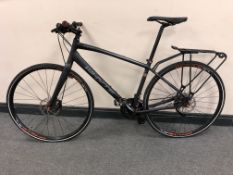 A Whyte R7 Stirling road bike, frame 17".
