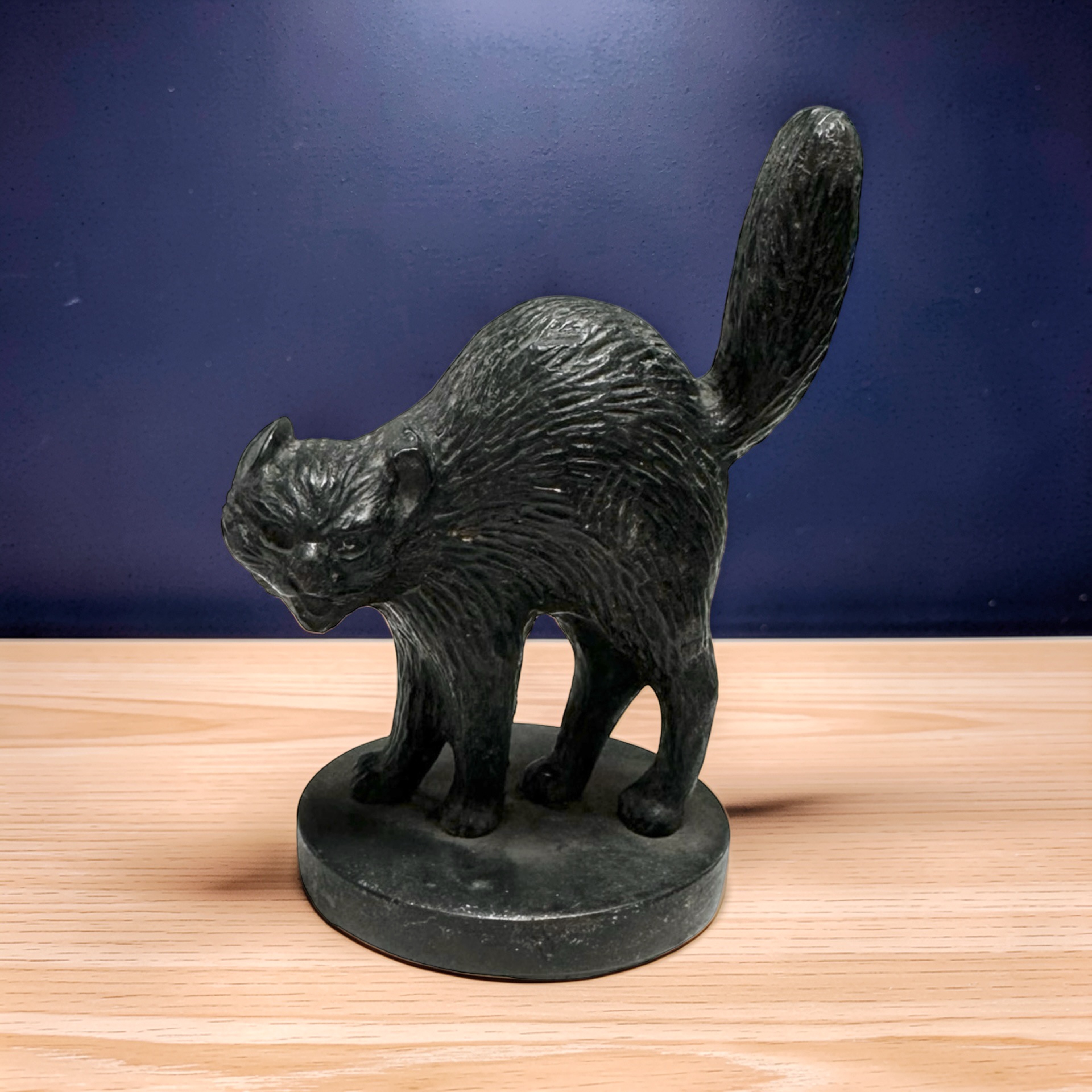 Car Full Radiator A cast metal hissing cat car radiator / hood mascot circa 1920's ...