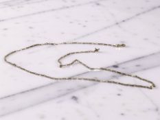 A 9ct yellow gold necklace, length 45 cm CONDITION REPORT: 1.