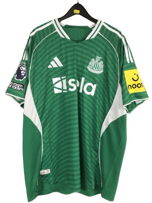 Sponsor Comany Icon An Adidas Newcastle United FC 25/26 away jersey, with Sela sponsor's logo,