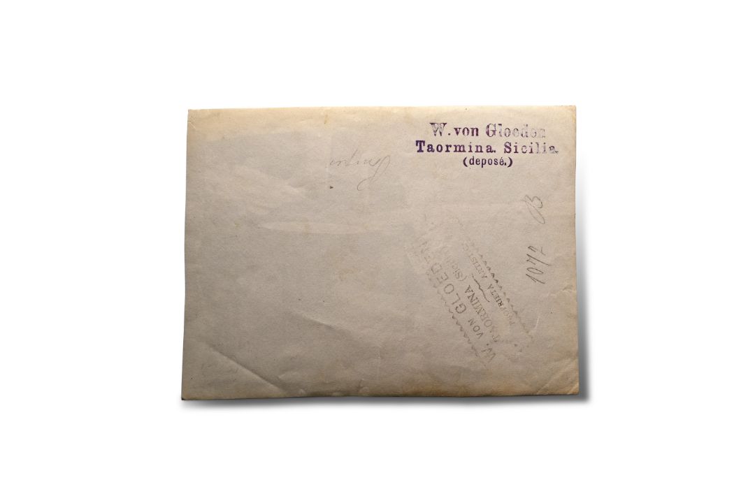 Wilhelm Von Gloeden, Albumen print - Two 'Taormina' Photographers' Stamps Verso - Bild 2 aus 2