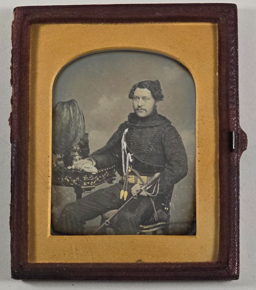 Militaria, Arms & Armour