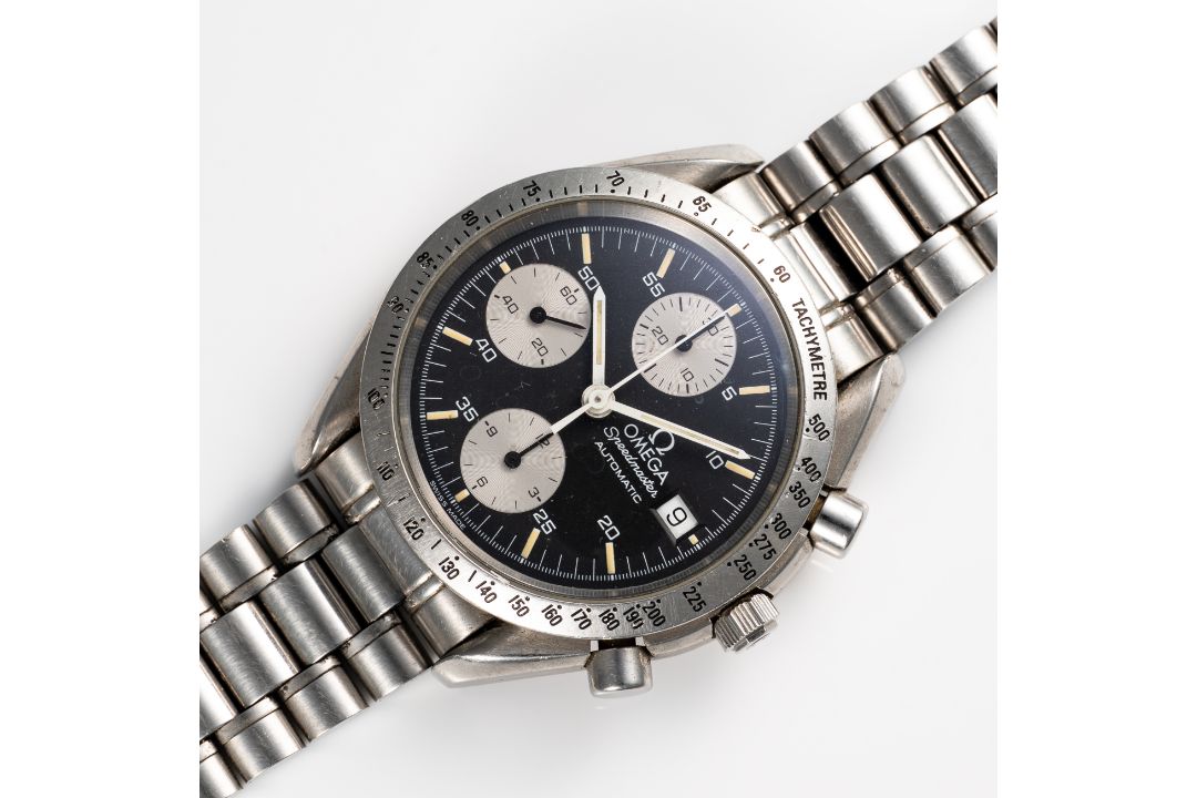 A GENTLEMAN'S SIZE STAINLESS STEEL OMEGA SPEEDMASTER AUTOMATIC CHRONOGRAPH BRACELET WATCH CIRCA - Image 3 of 8