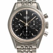 A GENTLEMAN'S SIZE STAINLESS STEEL HEUER CLASSIC CARRERA CHRONOGRAPH BRACELET WATCH DATED 2002, REF.
