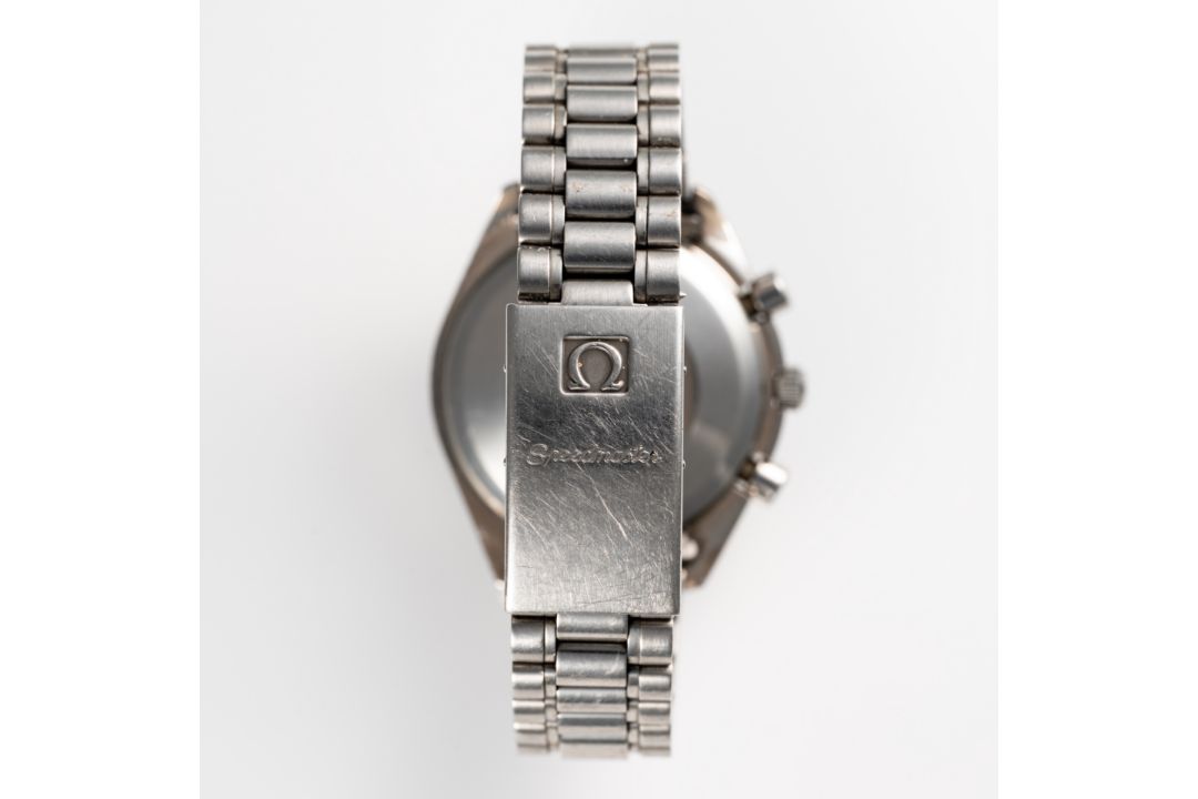 A GENTLEMAN'S SIZE STAINLESS STEEL OMEGA SPEEDMASTER AUTOMATIC CHRONOGRAPH BRACELET WATCH CIRCA - Image 8 of 8